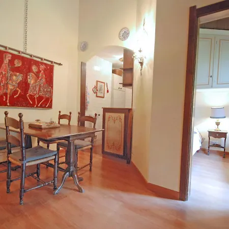 Locazione Turistica Giomein.1 Apartman *